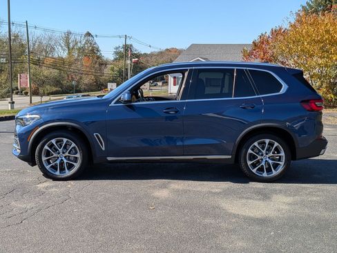 Used 2022 BMW X5 xDrive40i w/ Premium Package image 6