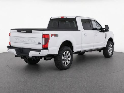 Certified 2017 Ford F350 Platinum w/ Platinum Ultimate Package AWD/4WD image 5