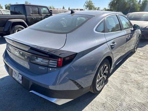 Used 2026 Hyundai Sonata Blue FWD image 4