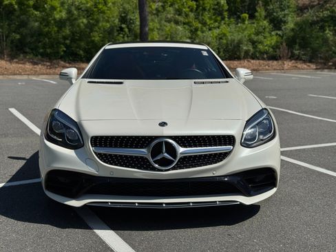 Used 2020 Mercedes-Benz SLC 300 image 2