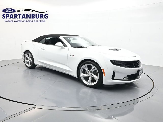Used 2023 Chevrolet Camaro LT RWD image 1