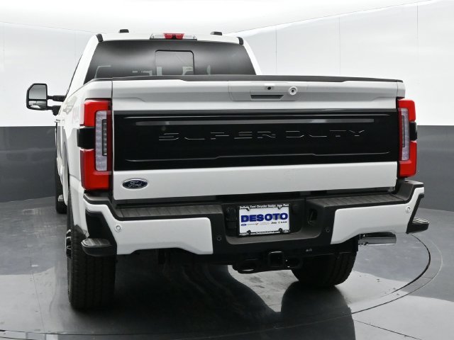 Certified 2025 Ford F250 Platinum AWD/4WD image 6