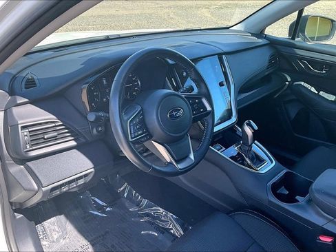 Used 2023 Subaru Outback Premium AWD/4WD image 18