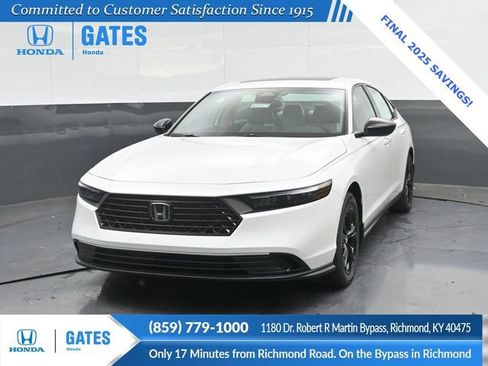 New 2025 Honda Accord SE image 6