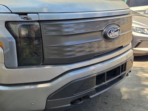 Used 2025 Ford F150 Lightning Lariat AWD/4WD image 3