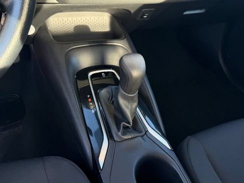 Used 2024 Toyota Corolla LE FWD image 19