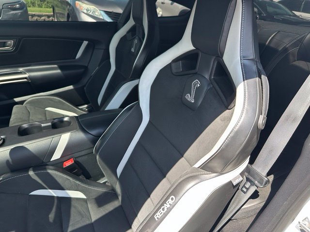 Certified 2021 Ford Mustang Shelby GT500 w/ Technology Package RWD image 18