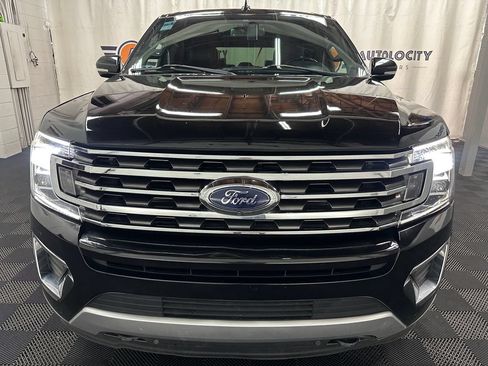 Used 2021 Ford Expedition Limited AWD/4WD image 4