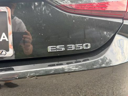 Used 2022 Lexus ES 350 w/ Premium Package FWD image 11