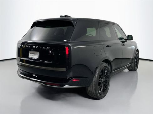 Certified 2025 Land Rover Range Rover SE AWD/4WD image 4