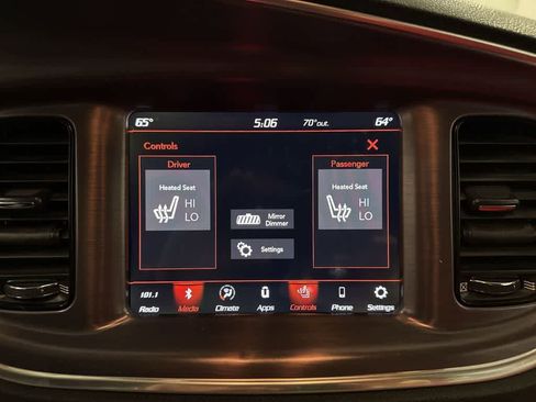 Used 2017 Dodge Charger R/T w/ Blacktop Package RWD image 30