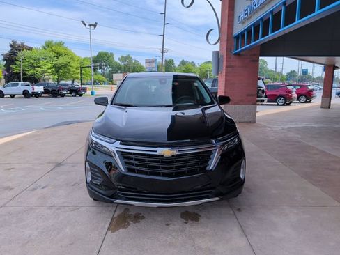 Used 2024 Chevrolet Equinox LT w/ LPO, Cargo Package FWD image 9