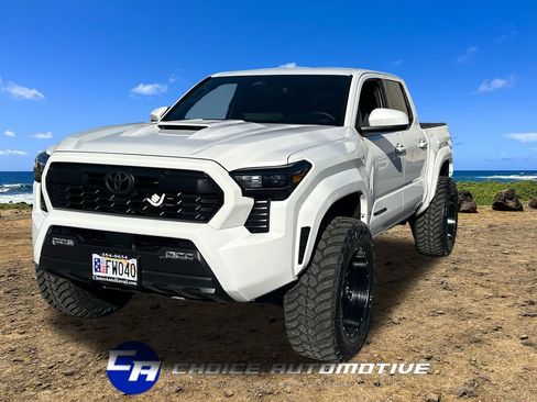 Used 2024 Toyota Tacoma TRD Sport image 1