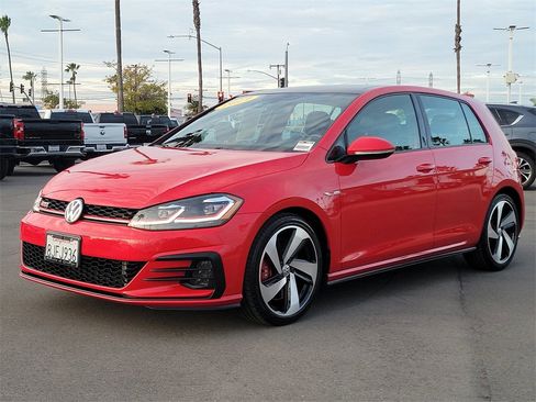 Used 2019 Volkswagen GTI SE image 26
