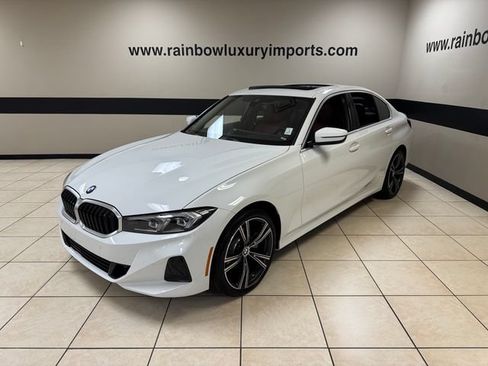 Used 2024 BMW 330i Sedan w/ Convenience Package RWD image 3