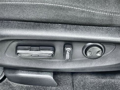 Certified 2025 Honda CR-V EX image 13