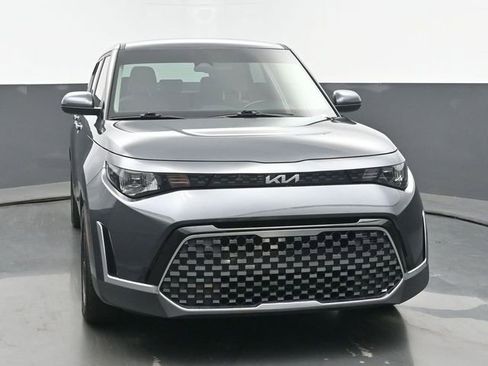 Used 2023 Kia Soul EX image 8