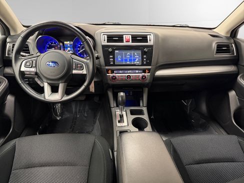 Used 2016 Subaru Outback 2.5i Premium image 10