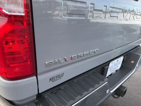 Certified 2024 Chevrolet Silverado 2500 LT w/ All Star Edition image 27