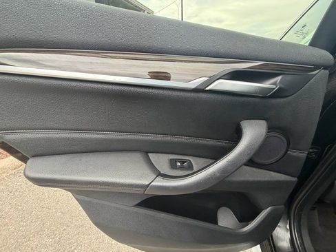 Used 2016 BMW X1 xDrive28i image 12