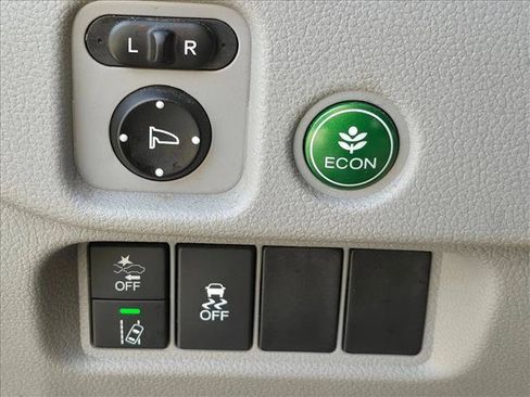 Used 2021 Honda Pilot EX image 11