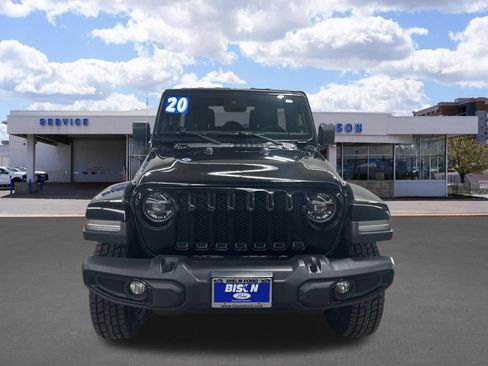 Used 2020 Jeep Wrangler Unlimited Sahara AWD/4WD image 9