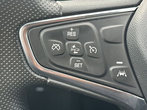 Used 2024 Chevrolet Malibu LT image 24