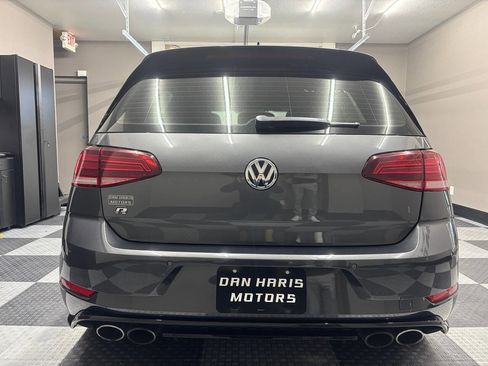Used 2018 Volkswagen Golf 4-Door AWD/4WD image 12