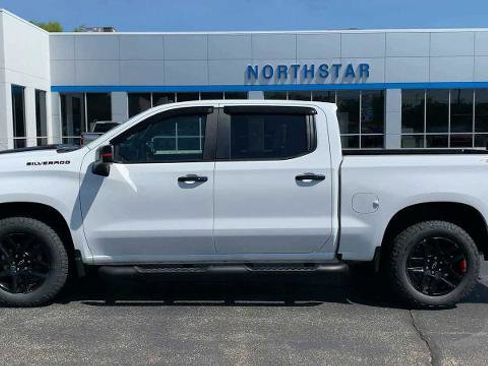 Certified 2023 Chevrolet Silverado 1500 RST w/ Redline Edition AWD/4WD image 5