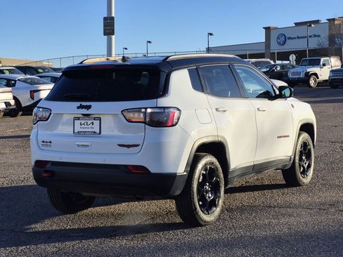 Used 2024 Jeep Compass Trailhawk AWD/4WD image 7