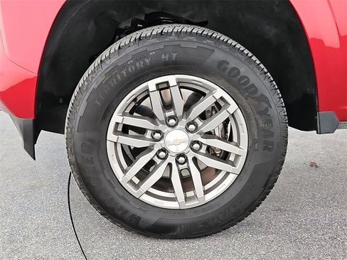 Used 2023 Chevrolet Colorado LT w/ LT Convenience Package II image 39