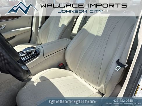 Used 2018 Mercedes-Benz E 300 4MATIC image 15