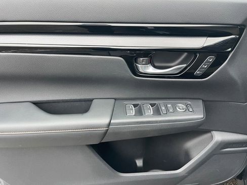 Used 2023 Honda CR-V Sport Touring image 10