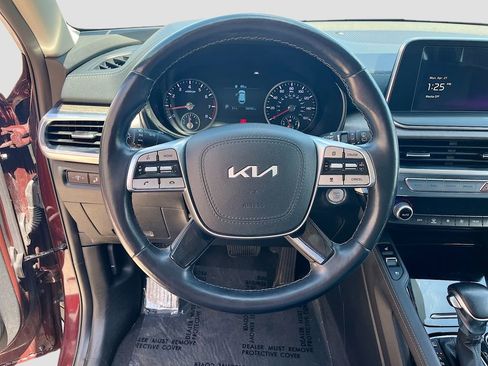 Used 2022 Kia Telluride EX w/ EX Premium Package AWD/4WD image 11