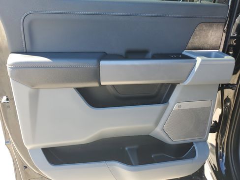 Used 2024 Ford F150 Lightning Flash image 21