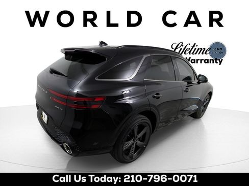 Used 2025 Genesis GV70 3.5T Sport w/ Sport Prestige Package AWD/4WD image 7