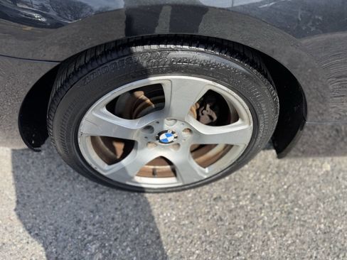 Used 2010 BMW 328i Convertible image 27