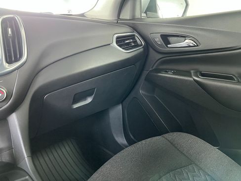 Used 2022 Chevrolet Equinox LT AWD/4WD image 18
