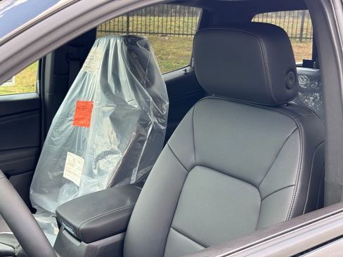 New 2026 GMC Canyon Elevation w/ Convenience Package image 15