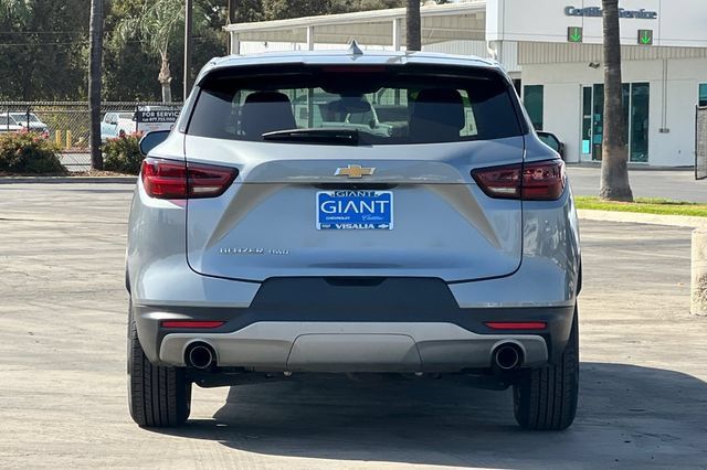 Used 2025 Chevrolet Blazer LT AWD/4WD image 5