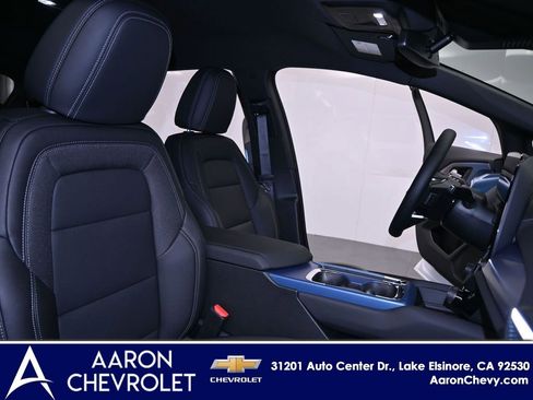 New 2026 Chevrolet Equinox EV LT image 23