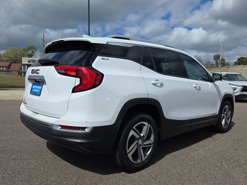 Used 2020 GMC Terrain SLT image 3