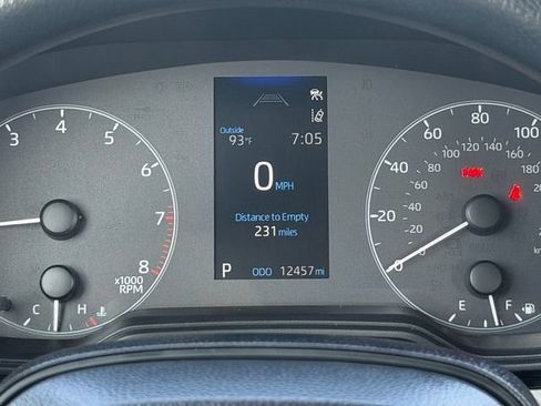 Certified 2025 Toyota Corolla Cross L AWD/4WD image 30