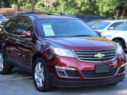 Used 2017 Chevrolet Traverse LT w/ Style and Technology Package