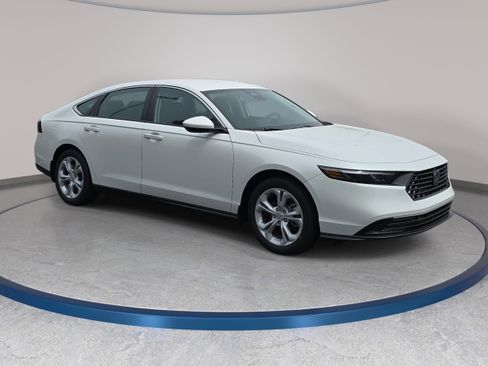New 2026 Honda Accord LX image 3
