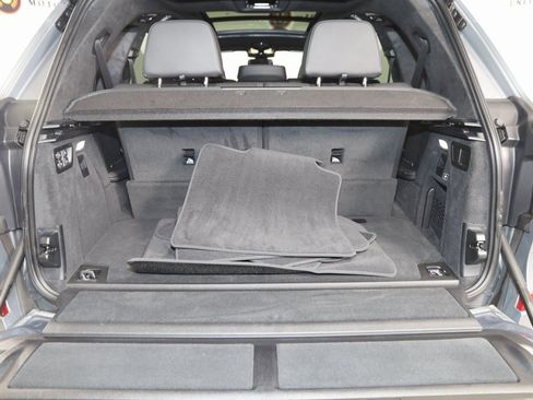 Used 2023 BMW X7 M60i w/ Executive Package image 66