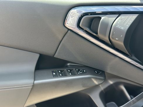 New 2025 BMW X3 xDrive30i w/ Premium Package image 13