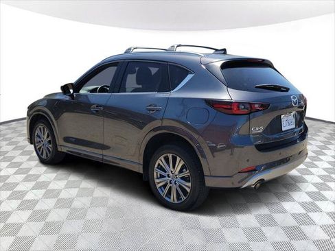 Certified 2025 MAZDA CX-5 Signature AWD/4WD image 3
