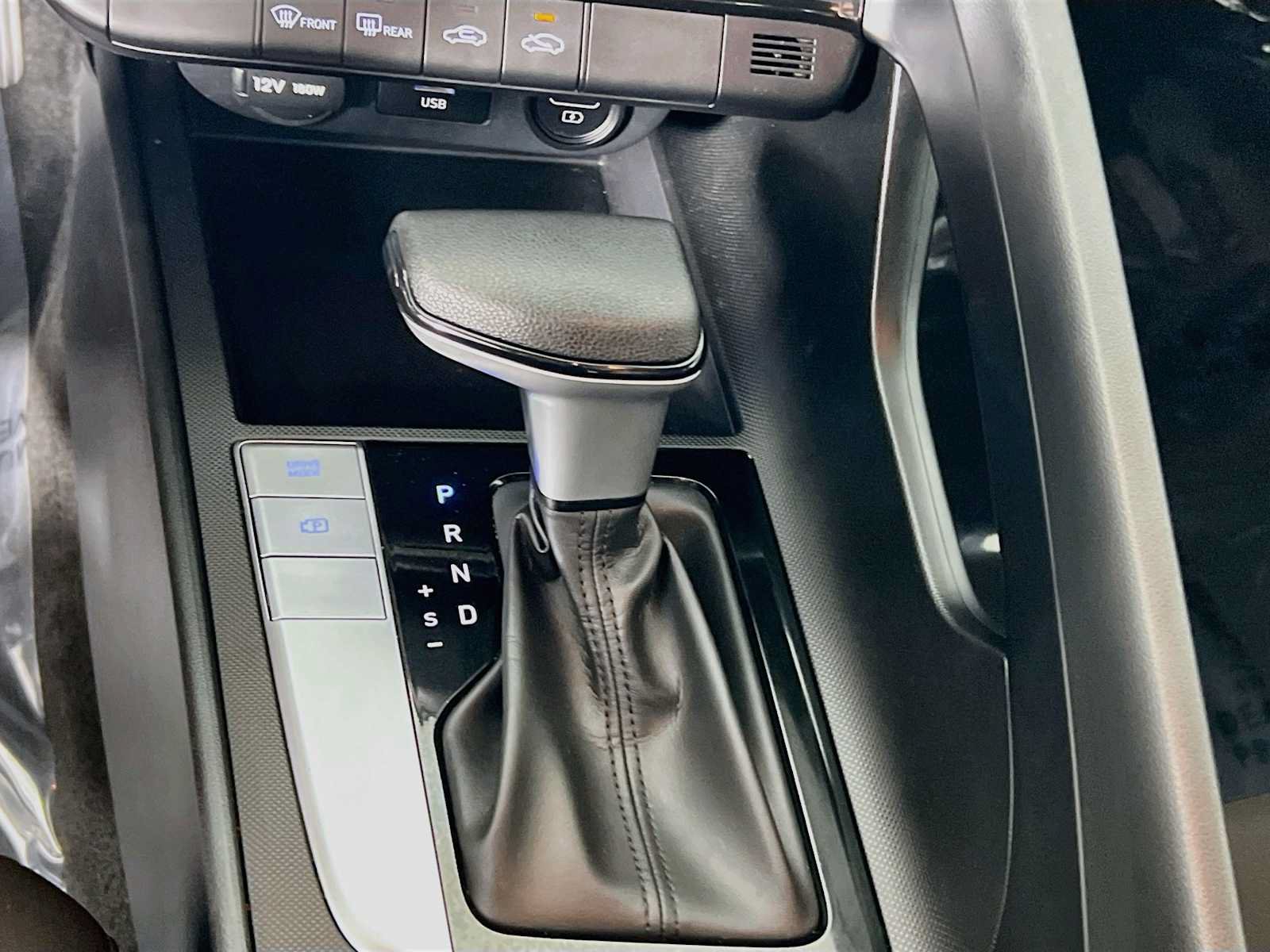 Certified 2023 Hyundai Elantra SEL FWD image 15