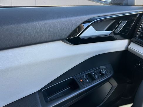 New 2025 Volkswagen Taos S AWD/4WD image 12
